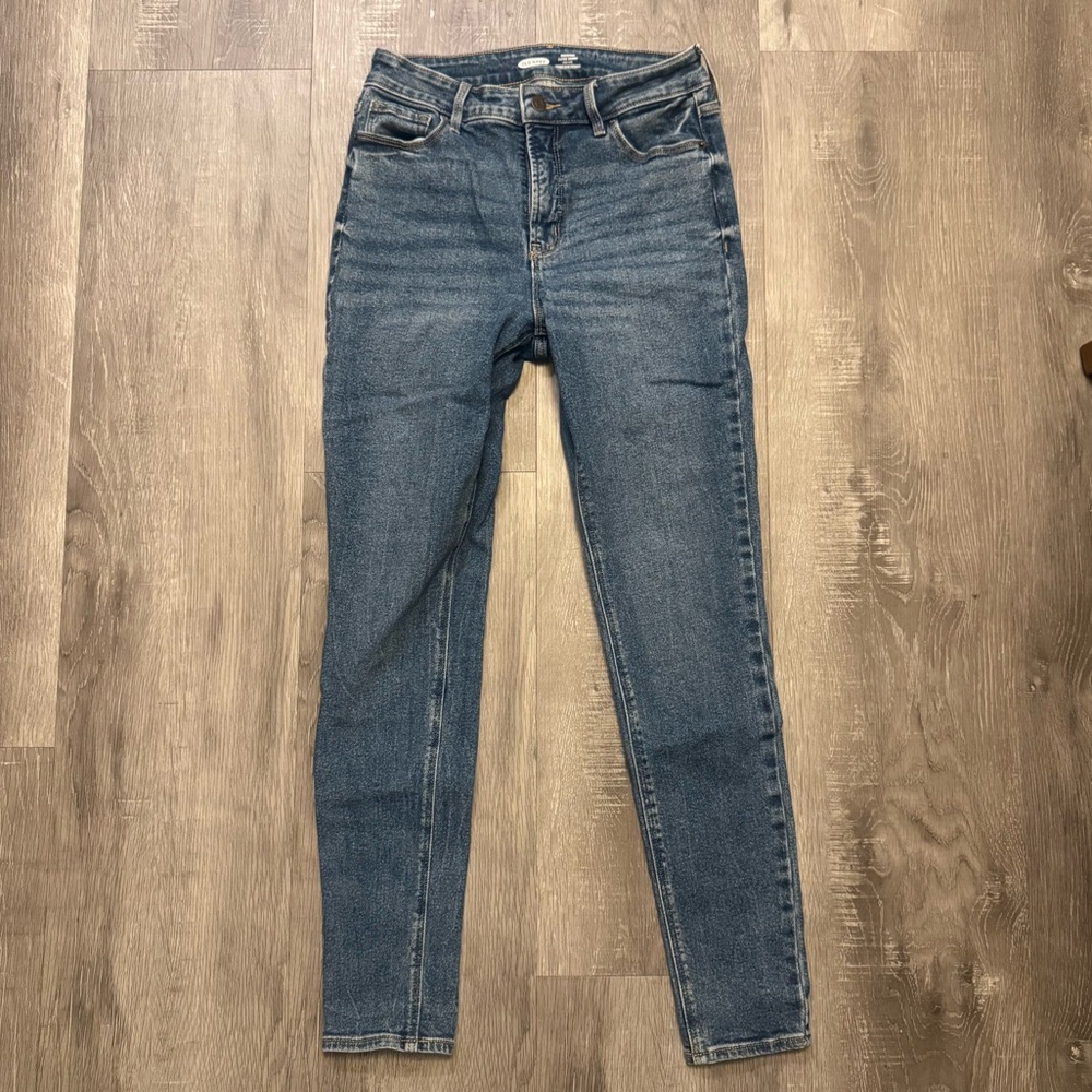Old Navy High Rise Super Skinny Jeans